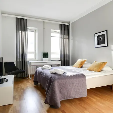 Kotimaailma Apartments Kamppi - 2Br In The City Center With Code Lock Хельсинки Экстерьер фото