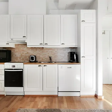 Kotimaailma Apartments Kamppi - 2Br In The City Center With Code Lock Хельсинки Экстерьер фото